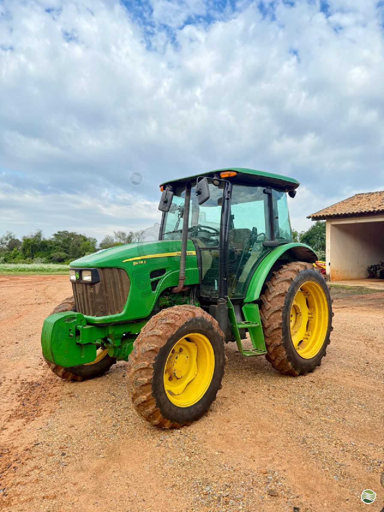 TRATOR JOHN DEERE JOHN DEERE 5078E Tração 4x4 Consulting Agro ITUVERAVA SÃO PAULO SP